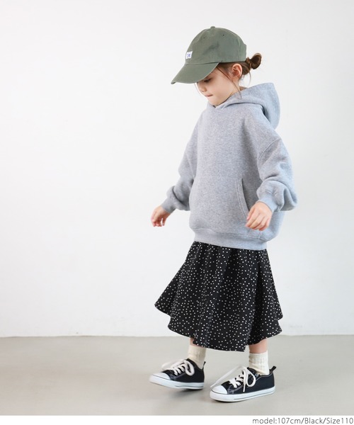 coca（coca）（コカ）の「キッズ　親子お揃いドットスカート（スカート・キッズ・ブラック・100/110/120/130/140）」の4枚目の写真