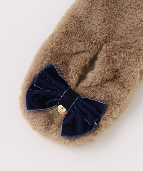 petit main（プティマイン）の「リボンファーティペット（マフラー・キッズ・アイボリー/ライトピンク/モカ・FREE）」の5枚目の写真