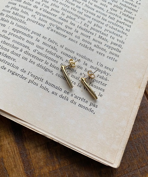 RIVE DROITE（リヴドロワ）の「バーモチーフがアクセント/SILVER925スティックピアス（ピアス（両耳用）・レディース・シルバー系その他5/ゴールド系その他3・FREE）」の5枚目の写真