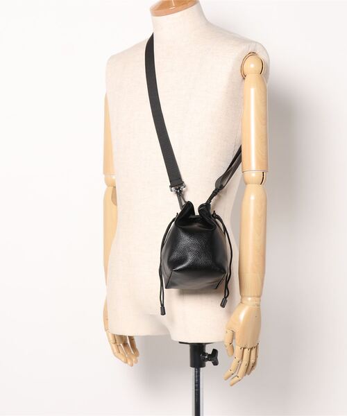 B.R.U（ブル）の「【男女兼用】2WAY巾着ショルダーバッグ（ショルダーバッグ・メンズ・ブラック・FREE）」の7枚目の写真