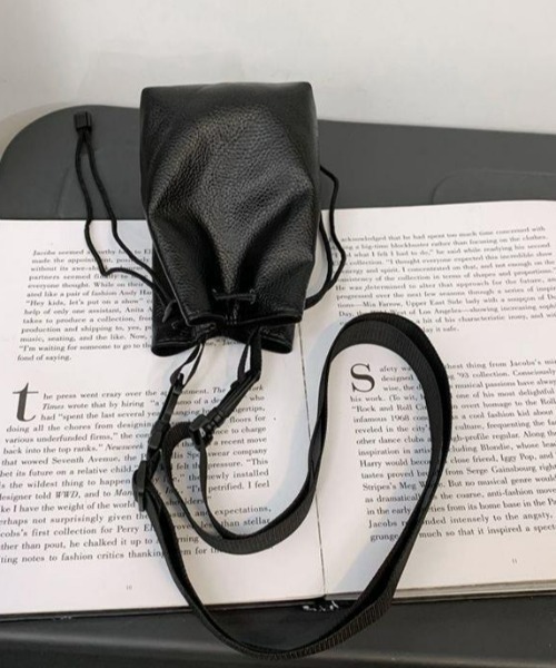 B.R.U（ブル）の「【男女兼用】2WAY巾着ショルダーバッグ（ショルダーバッグ・メンズ・ブラック・FREE）」の14枚目の写真