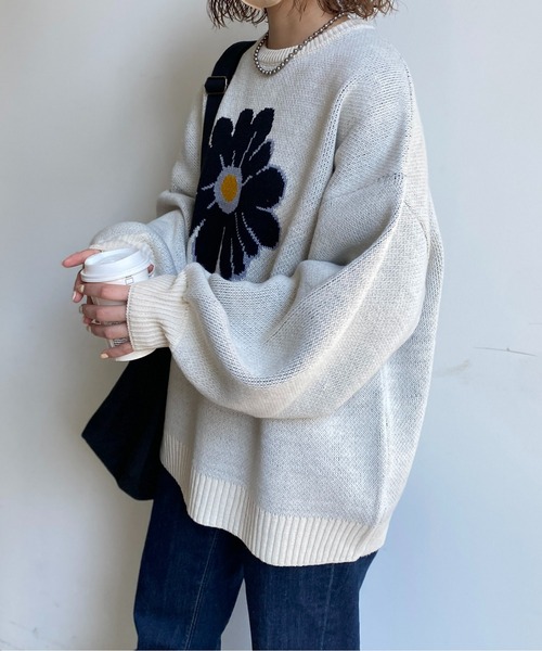 CPCM（シーピーシーエム）の「お花モチーフジャガードニット（ニット/セーター・レディース・アイボリー/グリーン/ネイビー/ブラウン・FREE）」の6枚目の写真