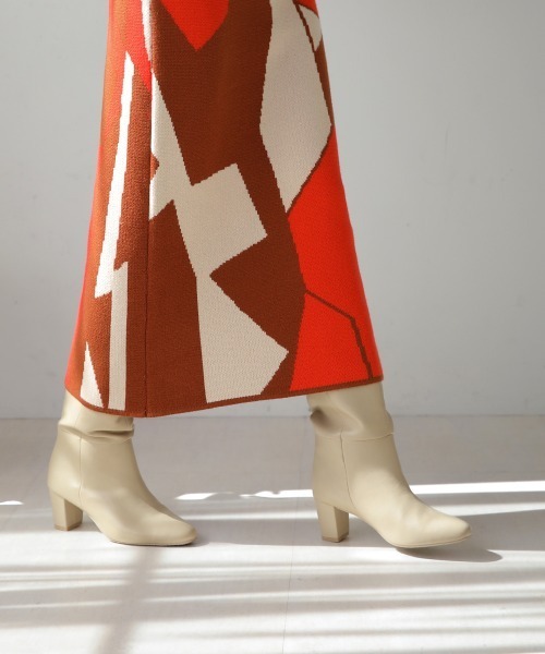 Bou Jeloud（ブージュルード）の「幾何柄ニットスカート（スカート・レディース・オレンジ/ブルー・FREE）」の15枚目の写真