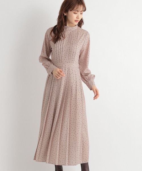 Andemiu(アンデミュウ)の「アソートタックプリーツワンピース182269(ワンピース・レディース・ブラック/グレー/グリーン/ダークブラウン・FREE)」の21枚目の写真