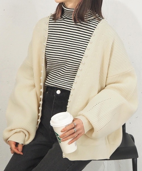 tiptop（ティップトップ）の「畦編みパール付きカーディガン（カーディガン/ボレロ・レディース・ブラック/ベージュ/アイボリー・FREE）」の2枚目の写真