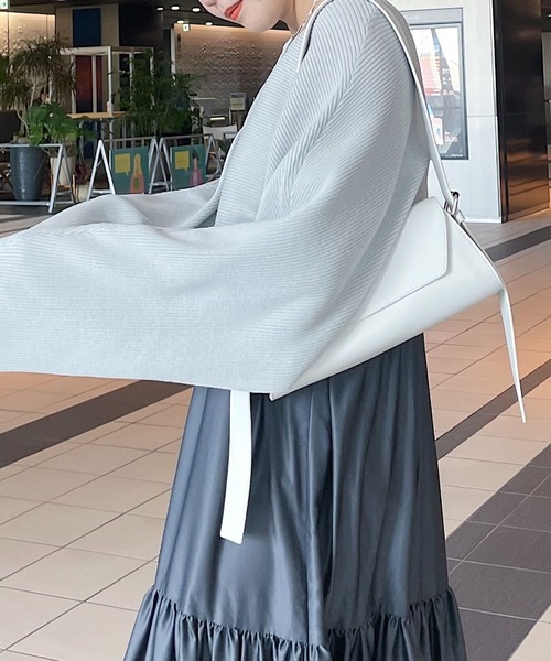 PAGEBOY（ページボーイ）の「ショートカーディガン×キャミワンピースSET（ワンピース・レディース・オフホワイト/ブラック/グレイッシュベージュ・FREE）」の14枚目の写真