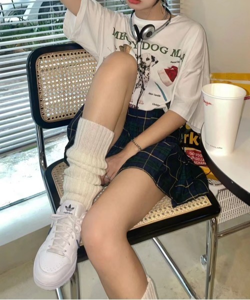 Vipoa(ヴィポア)の「OVERSIZE DOG GRAPHIC HAAPY TEE(Tシャツ/カットソー・レディース・ホワイト・FREE)」の5枚目の写真