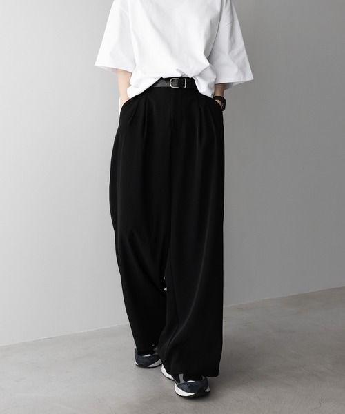 remer（リメール）の「loose UNKNOWN out tuck drape wide PT / ルーズアンノウンアウトタックドレープワイドパンツ（その他パンツ・メンズ・アッシュグレー/ブラック/チャコールグレー/ネイビー・SMALL/MEDIUM/LARGE）」の11枚目の写真