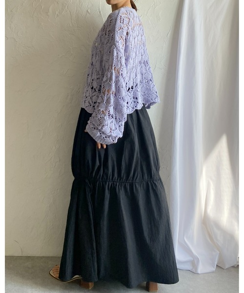 She's Closet(シーズクローゼット)の「Aラインボリュームフレアワッシャーシャーリングティアードロングスカート(スカート・レディース・ベージュ/アイボリー/オリーブ/ブラック・FREE)」の9枚目の写真