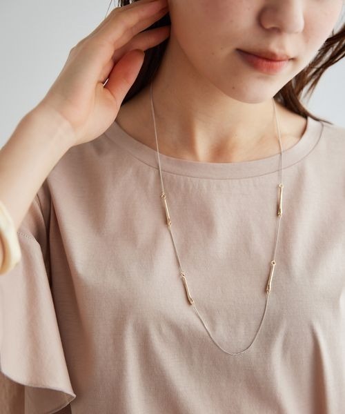 mysty woman（ミスティウーマン）の「キリカエロングネックレス 199607（ネックレス・レディース・シルバー/ゴールド・FREE）」の2枚目の写真