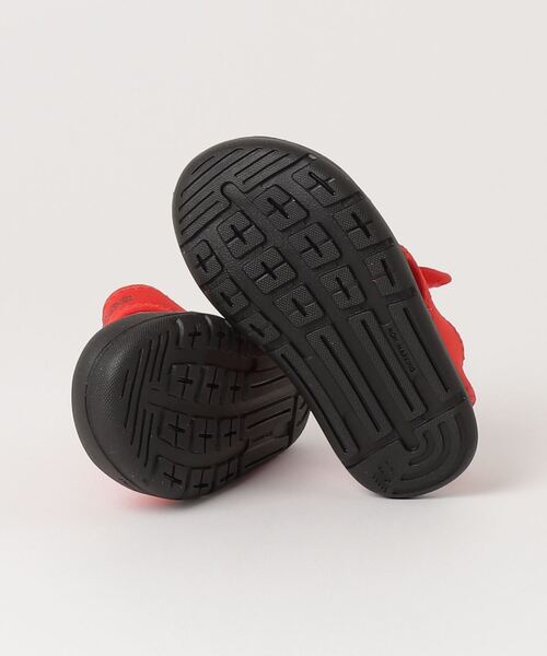 NEW BALANCE(ニューバランス)の「CRSR v1 Sandal(サンダル・キッズ・レッド/ピンク/ブラック・16.0cm/15.0cm/14.0cm)」の5枚目の写真