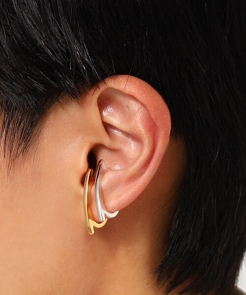 COCOSHNIK(ココシュニック)の「シルバー ソリッドイヤーカフ フラットアーク GP(イヤーカフ・レディース・ホワイト系その他7・00)」の4枚目の写真