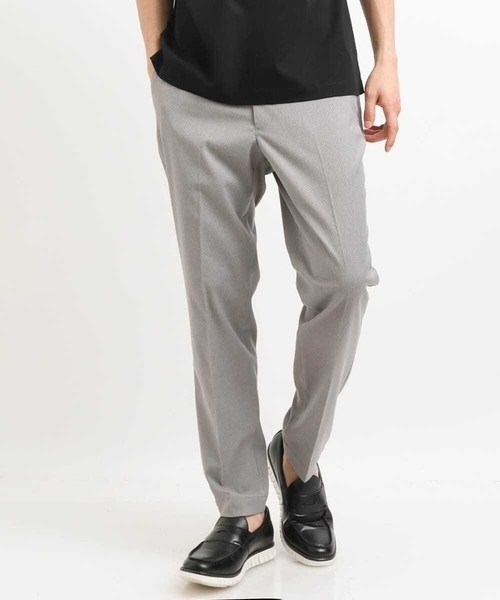 a.v.v(アーヴェヴェ)の「【軽撥水/接触冷感】スマートスラックス(アンクル丈)(スラックス・メンズ・グレー/ネイビー/ブラック/ブルー・44/46/50/48/52)」の2枚目の写真