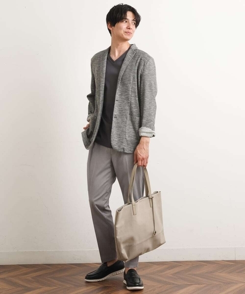 a.v.v(アーヴェヴェ)の「【軽撥水/接触冷感】スマートスラックス(アンクル丈)(スラックス・メンズ・グレー/ネイビー/ブラック/ブルー・44/46/50/48/52)」の7枚目の写真