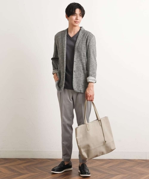 a.v.v(アーヴェヴェ)の「【軽撥水/接触冷感】スマートスラックス(アンクル丈)(スラックス・メンズ・グレー/ネイビー/ブラック/ブルー・44/46/50/48/52)」の8枚目の写真