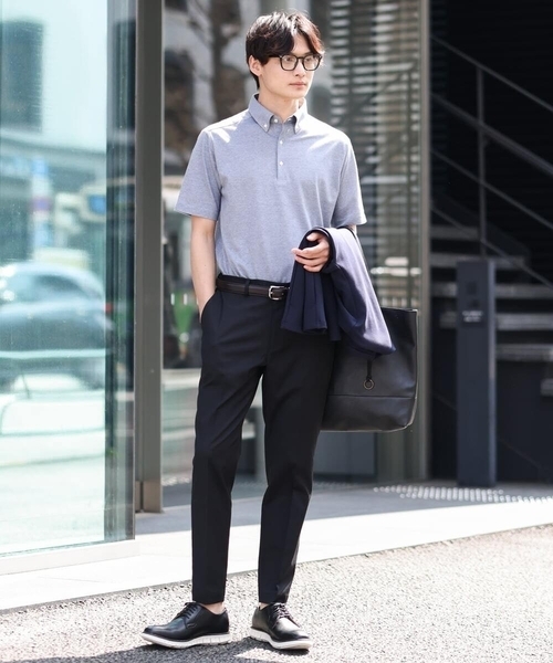 a.v.v(アーヴェヴェ)の「【軽撥水/接触冷感】スマートスラックス(アンクル丈)(スラックス・メンズ・グレー/ネイビー/ブラック/ブルー・44/46/50/48/52)」の12枚目の写真