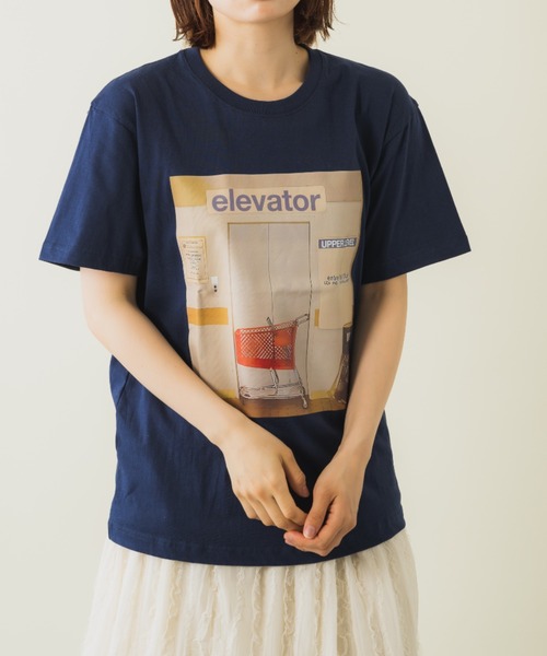 mebole(メボレ)の「フロントフォトプリントTシャツ(Tシャツ/カットソー・レディース・グレー/ネイビー/ブラウン/ホワイト・FREE)」の4枚目の写真