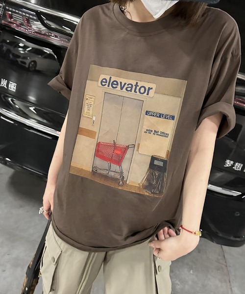 mebole(メボレ)の「フロントフォトプリントTシャツ(Tシャツ/カットソー・レディース・グレー/ネイビー/ブラウン/ホワイト・FREE)」の17枚目の写真