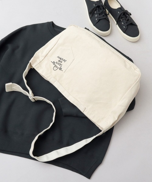 THRASHER（スラッシャー）の「キャンバス ショルダーバッグ ハンドル付き （GONZ・マグロゴ）（ショルダーバッグ・メンズ・オフホワイト/ブラック/ホワイト系その他/ブラック系その他・FREE）」の9枚目の写真