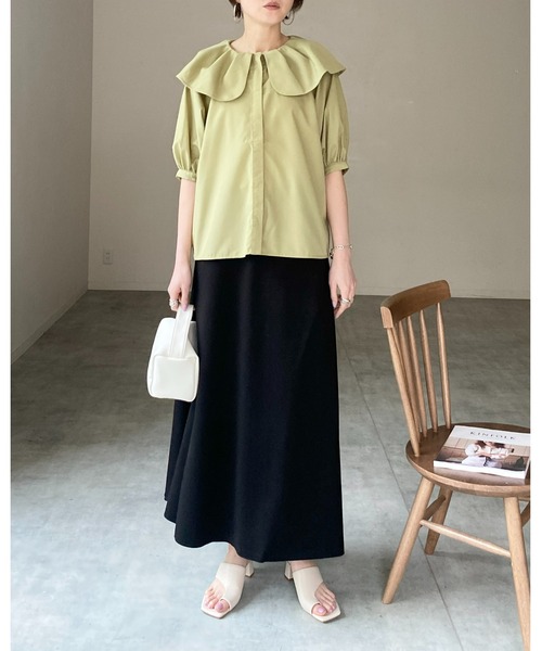 She's Closet(シーズクローゼット)の「フリル襟付きビッグカラー半袖タックパフスリーブブラウス(シャツ/ブラウス・レディース・グリーン/ホワイト/ブラック/モカ・FREE)」の13枚目の写真