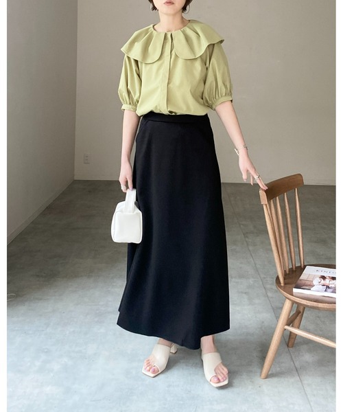 She's Closet(シーズクローゼット)の「フリル襟付きビッグカラー半袖タックパフスリーブブラウス(シャツ/ブラウス・レディース・グリーン/ホワイト/ブラック/モカ・FREE)」の8枚目の写真