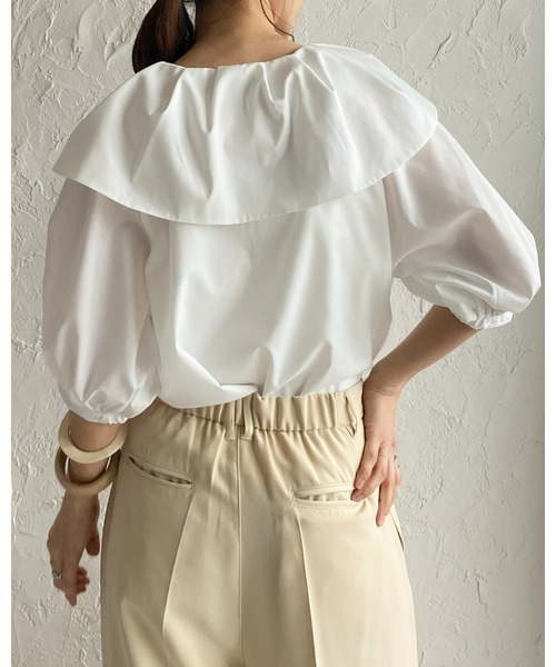 She's Closet(シーズクローゼット)の「フリル襟付きビッグカラー半袖タックパフスリーブブラウス(シャツ/ブラウス・レディース・グリーン/ホワイト/ブラック/モカ・FREE)」の22枚目の写真
