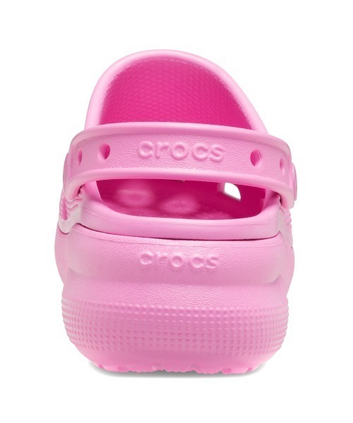 crocs（クロックス）の「crocs Cutie Crush Clog K  / クロックス キューティー クラッシュ クロッグ キッズ（サンダル・キッズ・ピンク/ブラック/ホワイト・18.5cm/23.0cm/19.0cm/20.0cm/21.0cm/24.0cm/19.5cm/22.0cm/18.0cm）」の4枚目の写真