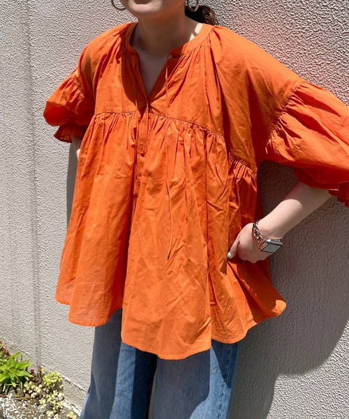 LOWRYS FARM（ローリーズファーム）の「コットンボイルスキッパーブラウス　960898（シャツ/ブラウス・レディース・オレンジ/ホワイト/ブラック・FREE）」の3枚目の写真