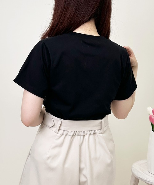 INGNI(イング)の「ラインストーン付Tシャツ(Tシャツ/カットソー・レディース・ライトブルー/ブラック/オフホワイト・M)」の22枚目の写真