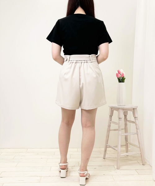 INGNI(イング)の「ラインストーン付Tシャツ(Tシャツ/カットソー・レディース・ライトブルー/ブラック/オフホワイト・M)」の17枚目の写真