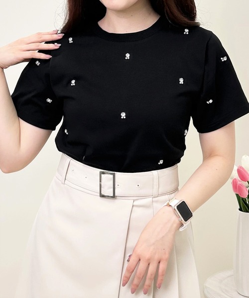 INGNI(イング)の「ラインストーン付Tシャツ(Tシャツ/カットソー・レディース・ライトブルー/ブラック/オフホワイト・M)」の7枚目の写真