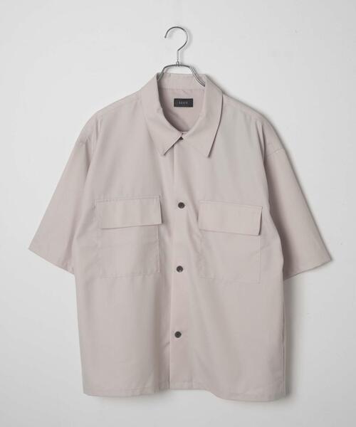 LUCY(ルーシー)の「LUCY/【セットアップ対応】TR フラップポケットBIGシャツ(シャツ/ブラウス・メンズ・ブラック/アイボリー/ブルー・MEDIUM/LARGE)」の19枚目の写真