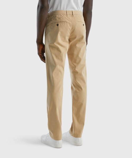 BENETTON (UNITED COLORS OF BENETTON)（ベネトンユナイテッドカラーズオブベネトン）の「ストレッチスリムチノパンツ（チノパンツ・メンズ・ベージュ/ネイビー・48/44/46/50）」の4枚目の写真
