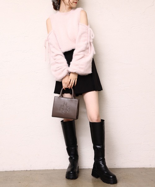 one after another NICE CLAUP(ワンアフターアナザーナイスクラップ)の「あざと肩あきフェザーニット【ZOZO限定商品】(ニット/セーター・レディース・アイボリー/モカ/ベビーピンク・FREE)」の14枚目の写真