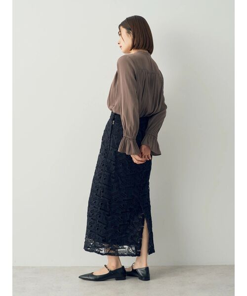 YECCA VECCA(イェッカヴェッカ)の「キャンディスリーブギャザーブラウス(シャツ/ブラウス・レディース・モカ/ラベンダー/アイボリー/ブラック・FREE)」の9枚目の写真