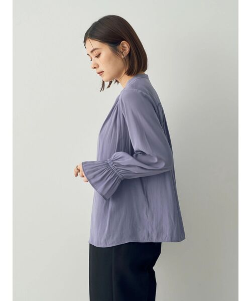 YECCA VECCA(イェッカヴェッカ)の「キャンディスリーブギャザーブラウス(シャツ/ブラウス・レディース・モカ/ラベンダー/アイボリー/ブラック・FREE)」の13枚目の写真