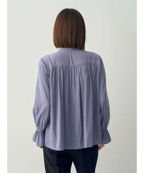 YECCA VECCA(イェッカヴェッカ)の「キャンディスリーブギャザーブラウス(シャツ/ブラウス・レディース・モカ/ラベンダー/アイボリー/ブラック・FREE)」の14枚目の写真