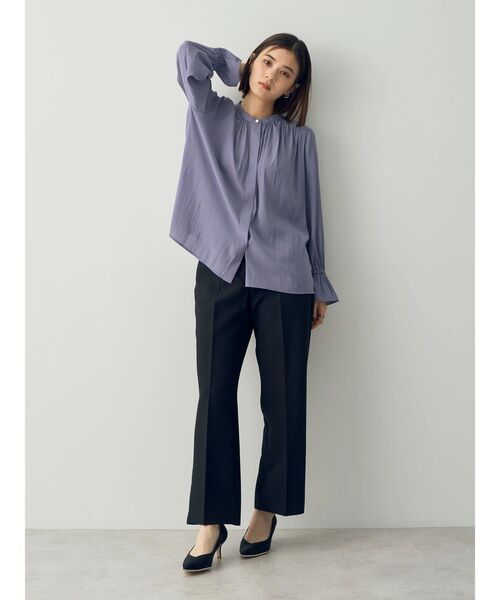 YECCA VECCA(イェッカヴェッカ)の「キャンディスリーブギャザーブラウス(シャツ/ブラウス・レディース・モカ/ラベンダー/アイボリー/ブラック・FREE)」の17枚目の写真