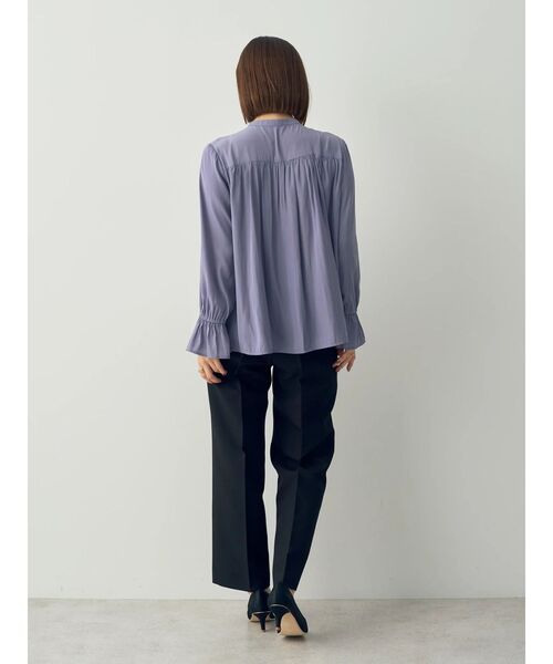 YECCA VECCA(イェッカヴェッカ)の「キャンディスリーブギャザーブラウス(シャツ/ブラウス・レディース・モカ/ラベンダー/アイボリー/ブラック・FREE)」の20枚目の写真