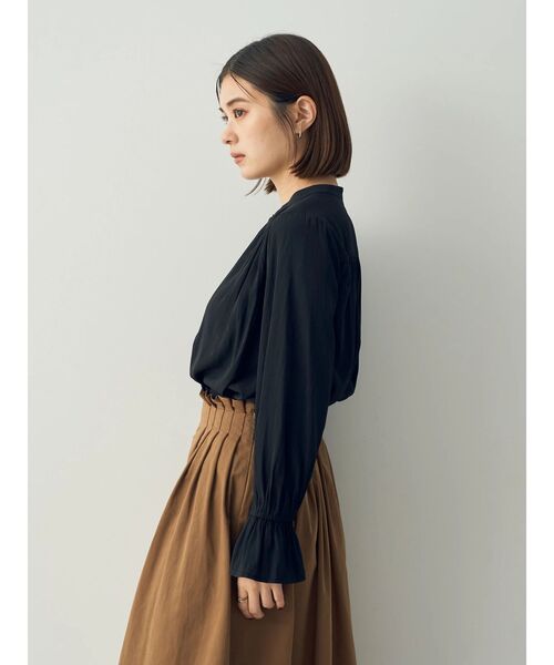 YECCA VECCA(イェッカヴェッカ)の「キャンディスリーブギャザーブラウス(シャツ/ブラウス・レディース・モカ/ラベンダー/アイボリー/ブラック・FREE)」の22枚目の写真