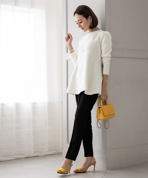 UR'S（ユアーズ）の「パフスリーブペプラムニットトップス（ニット/セーター・レディース・ホワイト/ダークネイビー/グレイッシュベージュ・S/M/L）」の7枚目の写真