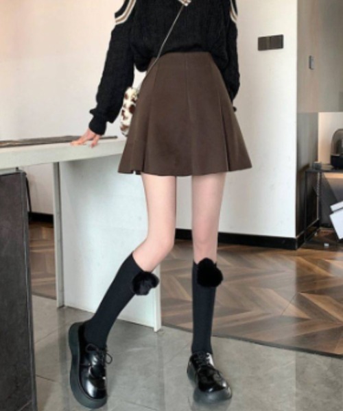 gossip!ロサンゼルス(ゴシップロサンゼルス)の「ハイウエストフレアミニスカート(スカート・レディース・ブラウン/ブラック・M/S)」の4枚目の写真