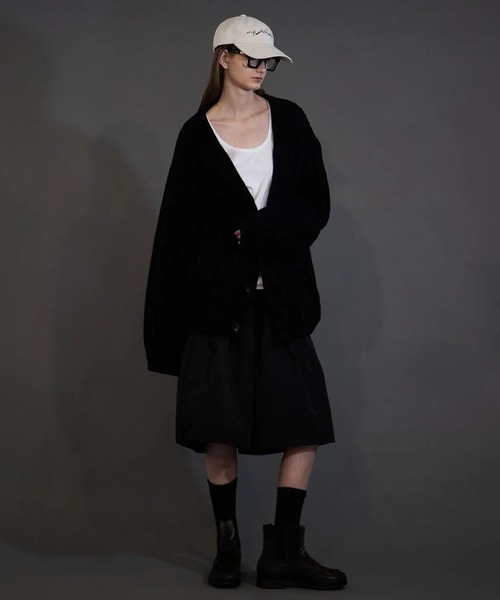my beautiful landlet(マイビューティフルランドレット)の「【my beautiful landlet】 RIB KNIT VOLUME CARDIGAN(カーディガン/ボレロ・メンズ・ブラック/ブラウン・1/0)」の11枚目の写真