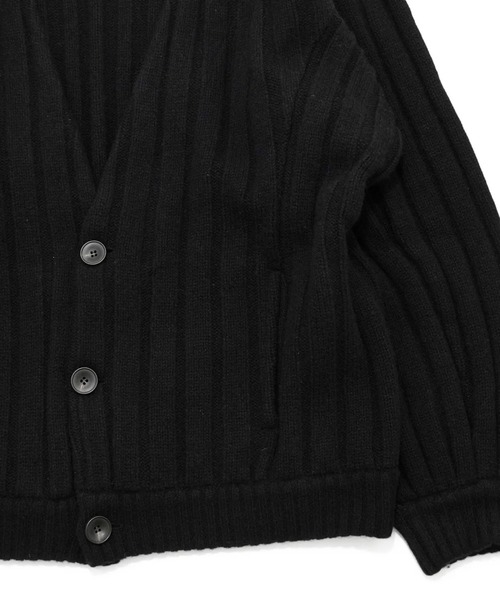 my beautiful landlet(マイビューティフルランドレット)の「【my beautiful landlet】 RIB KNIT VOLUME CARDIGAN(カーディガン/ボレロ・メンズ・ブラック/ブラウン・1/0)」の5枚目の写真