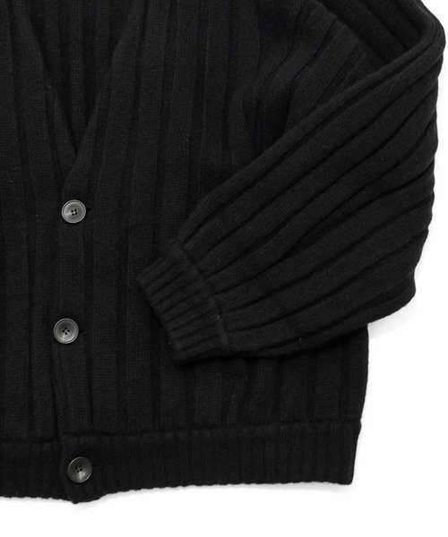 my beautiful landlet(マイビューティフルランドレット)の「【my beautiful landlet】 RIB KNIT VOLUME CARDIGAN(カーディガン/ボレロ・メンズ・ブラック/ブラウン・1/0)」の4枚目の写真