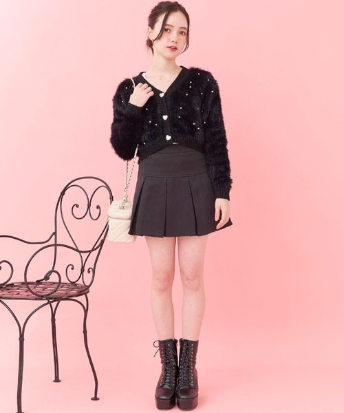 Crea titty&Co. PETIT（クレアティティーアンドコープチ）の「【Crea titty&Co.PETIT】ハートボタン付きビジューカーディガン（カーディガン/ボレロ・レディース・ブラック/ホワイト・FREE）」の10枚目の写真