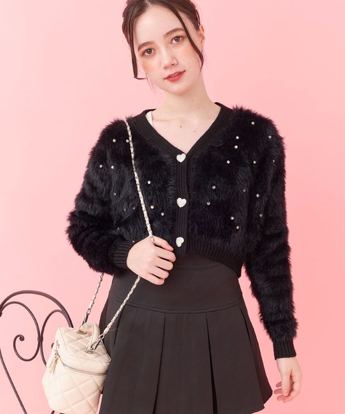 Crea titty&Co. PETIT（クレアティティーアンドコープチ）の「【Crea titty&Co.PETIT】ハートボタン付きビジューカーディガン（カーディガン/ボレロ・レディース・ブラック/ホワイト・FREE）」の6枚目の写真