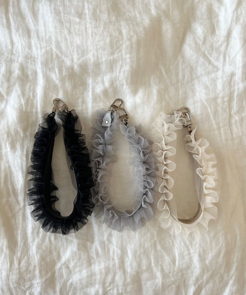 Me%（ミィパーセント）の「【ストラップシート付き】チュールハンドルストラップ　993222（スマホグッズ・レディース・ブラック/ベージュ/グレー・FREE）」の16枚目の写真