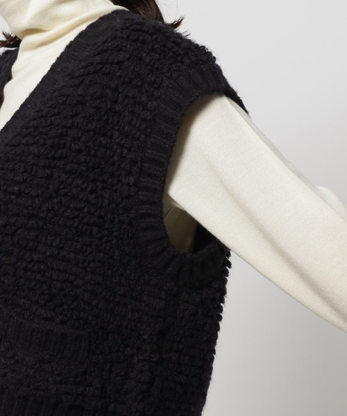niko and...（ニコアンド）の「ループボタンニットベスト（ベスト・レディース・アイボリー/ブラック・FREE）」の15枚目の写真