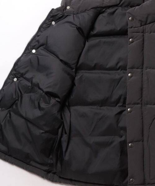 SIERRA DESIGNS（シェラデザイン）の「【SIERRA DESIGNS】レディース ピーチスキンダウンベスト/WOMEN'S DOWN VEST（ダウンベスト・レディース・オリーブ/ベージュ/ブラック/ブラウン・SMALL/MEDIUM）」の6枚目の写真